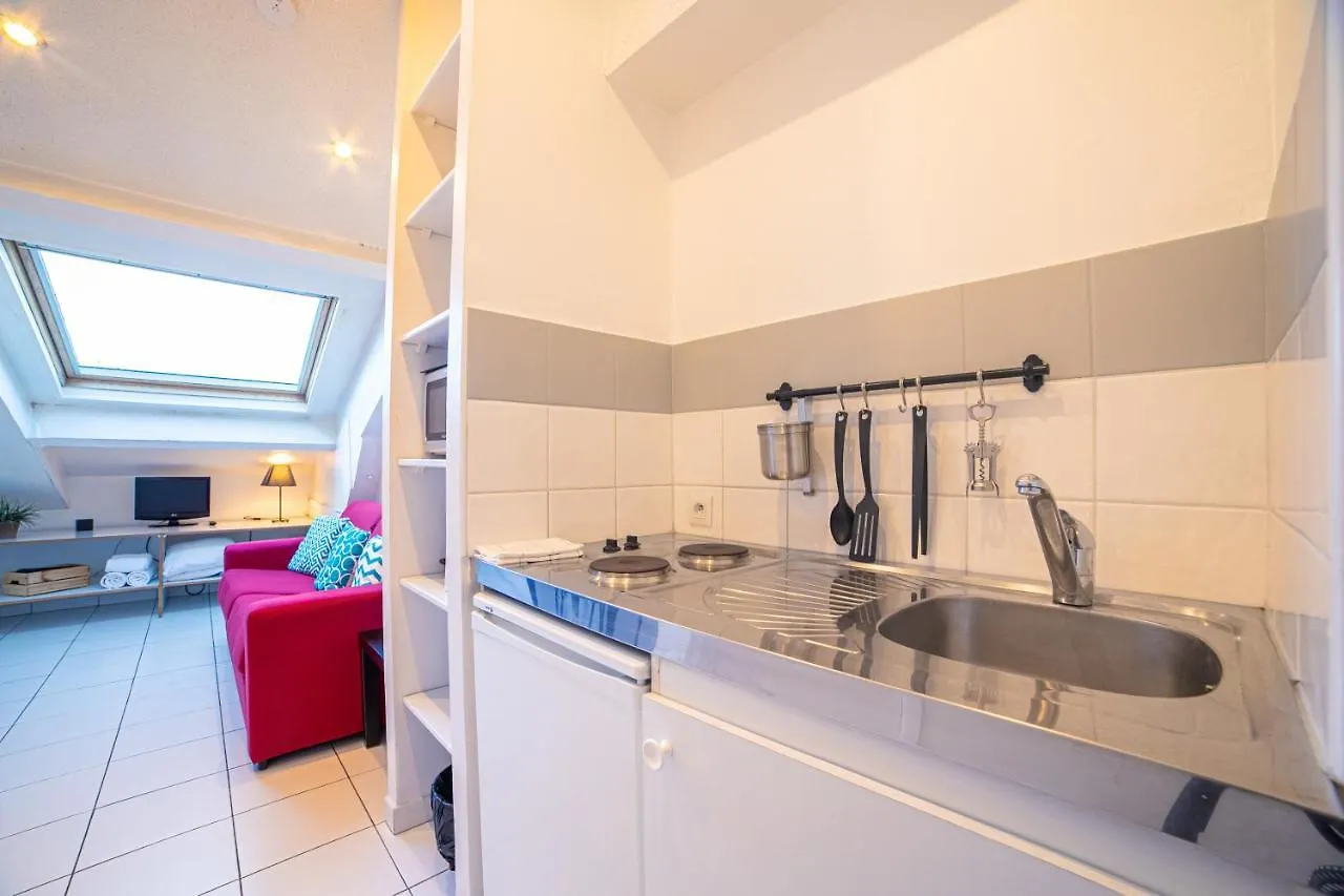 Guestready - Studio Apartments In Downtown Cannes 0*,  France